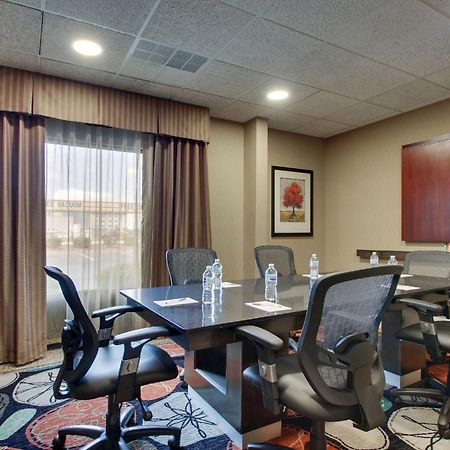 Hampton Inn Warner Robins Exterior photo